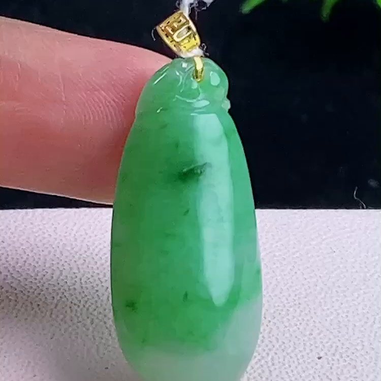 缅甸翡翠福瓜镶金玉吊坠天然玉石A货18K金镶嵌冰种老坑收藏0107