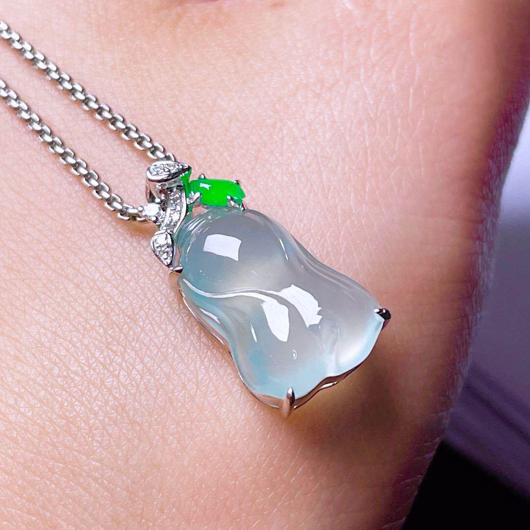 缅甸翡翠白菜镶金玉吊坠天然玉石a货18k金镶嵌冰种收藏老坑1021