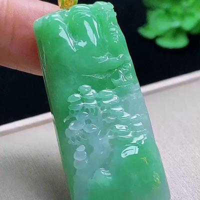 缅甸翡翠山水镶金玉吊坠天然玉石