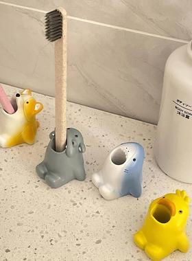 【新家的一百个快递】卡通动物牙刷架卫生间桌面摆件装饰品