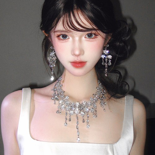 爆闪水钻锆石晚礼服精致项链