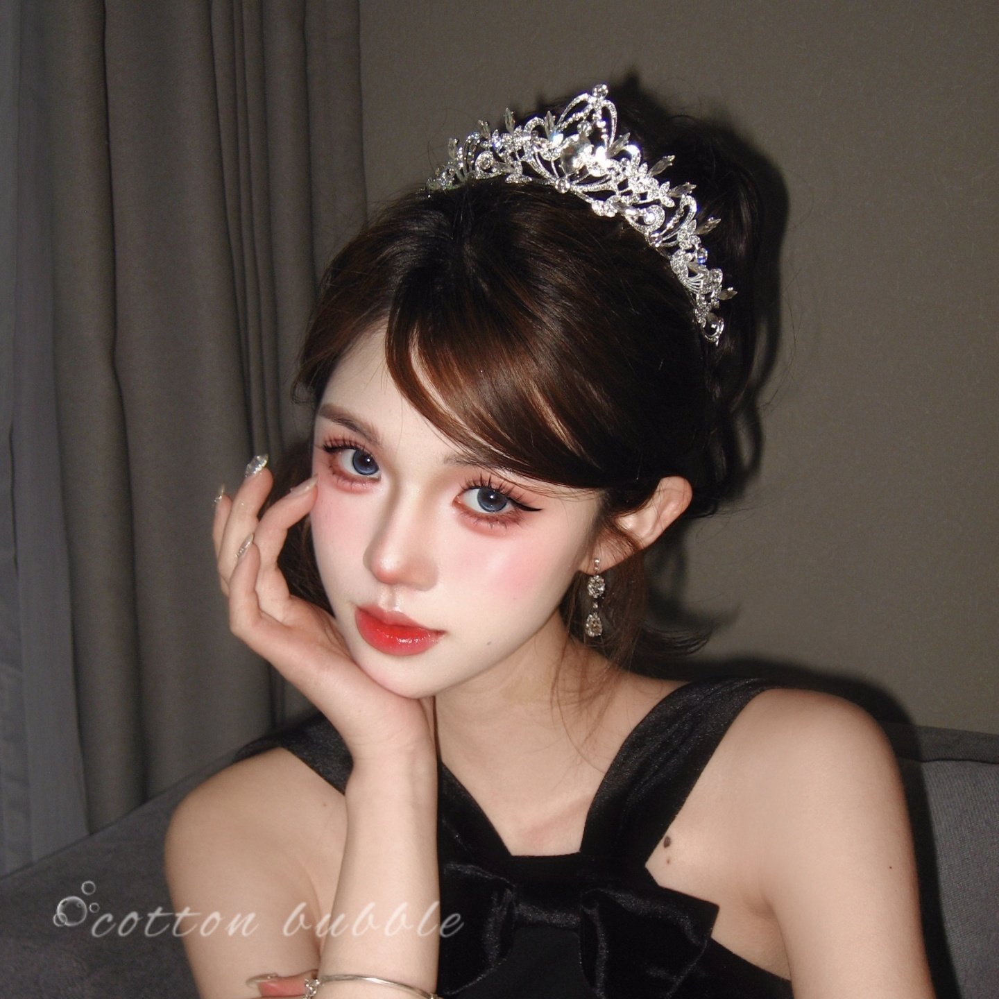 赫本风公主生日皇冠高级水晶头饰