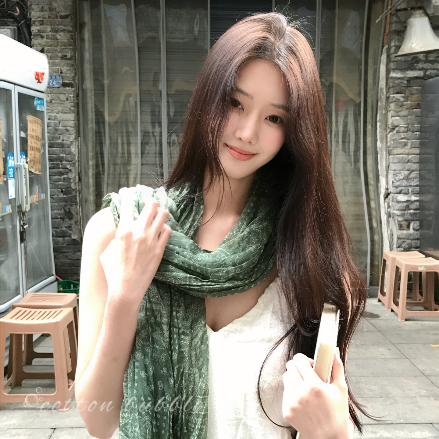 森系复古绿色碎花云南围巾拼接褶皱披肩长款氛围感女拍照围脖丝巾