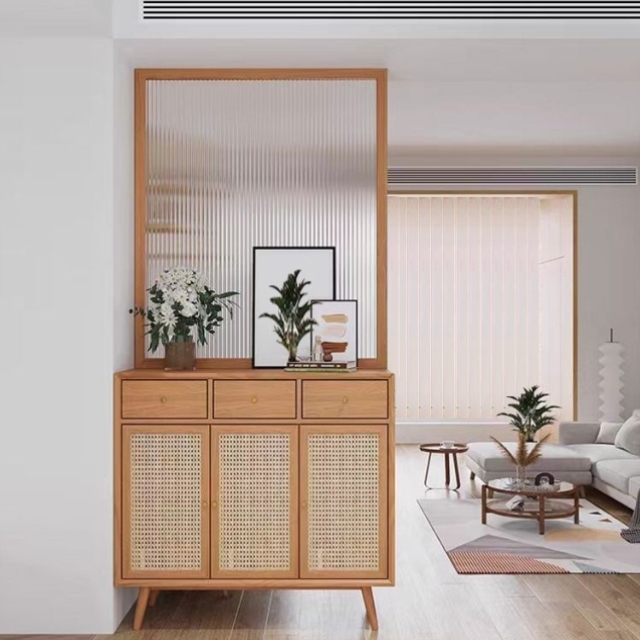 日式玄关柜樱桃木入户门客厅洞洞板玻璃隔断藤编一体屏风鞋柜