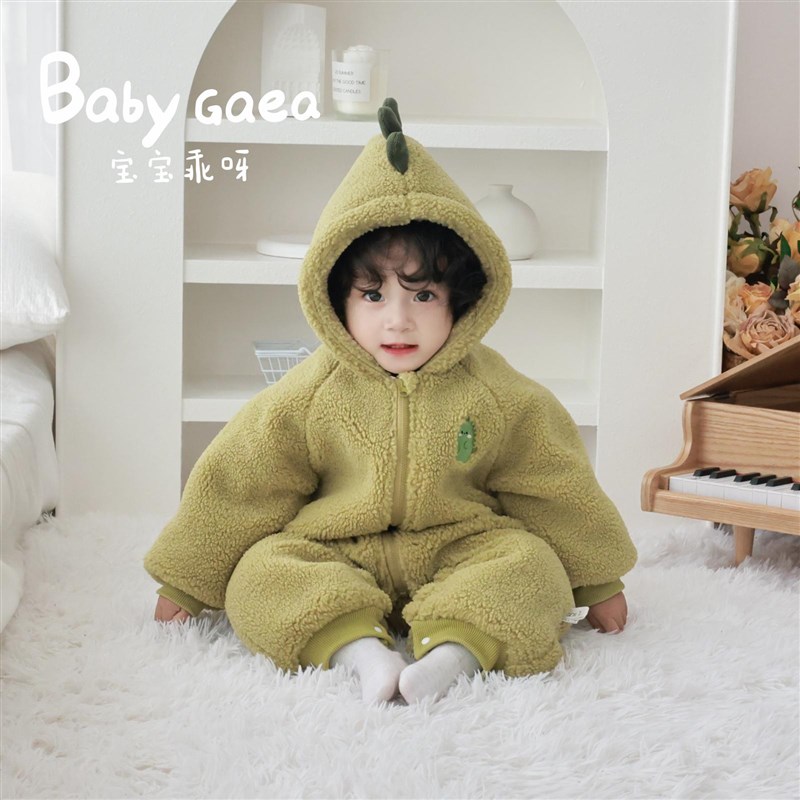 新生婴儿冬装外出抱衣男宝宝加厚衣服超萌冬季连体衣加绒恐龙外套