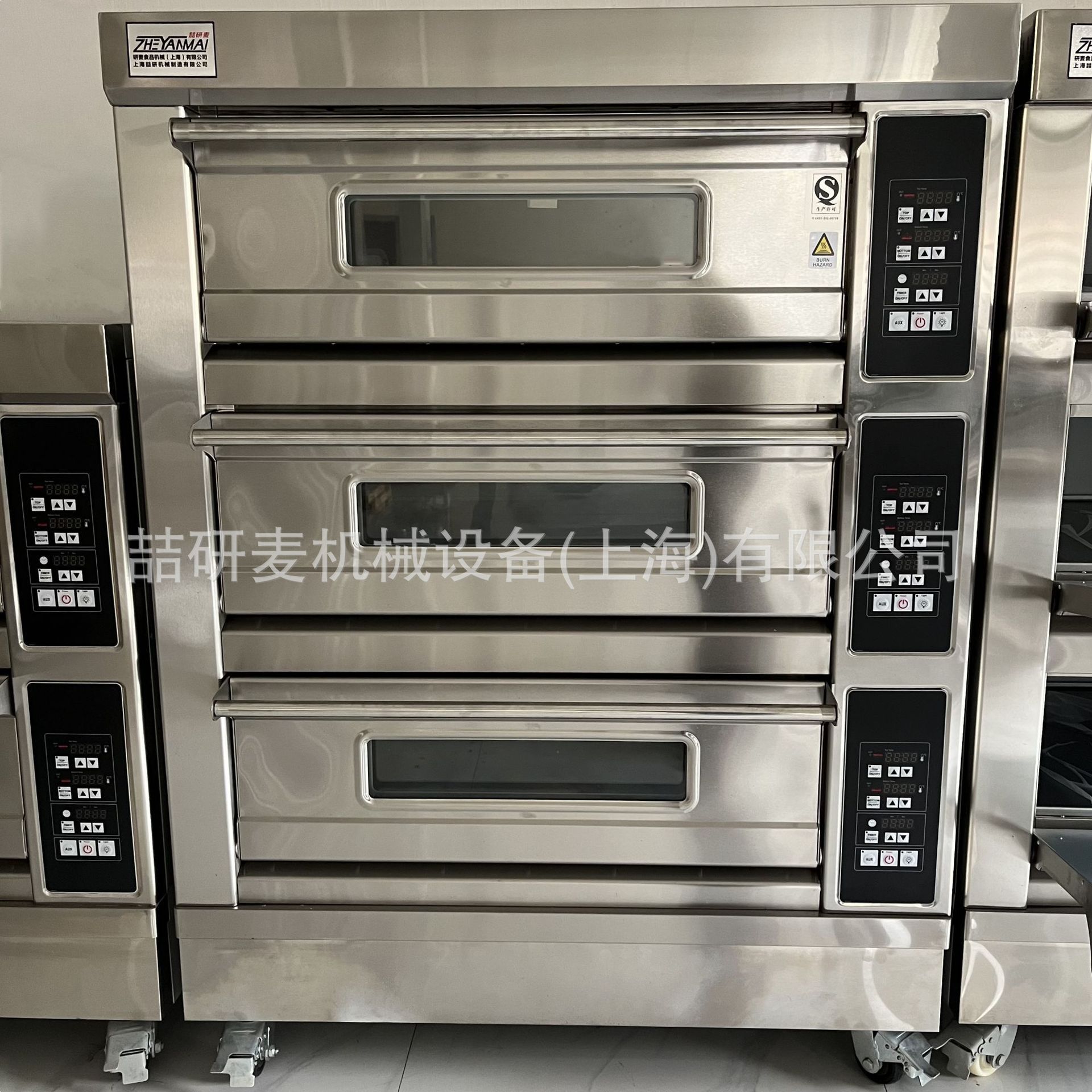 马芬蛋糕烤箱商用三层六盘 大型月饼披萨烤箱 pizza oven平板烤箱