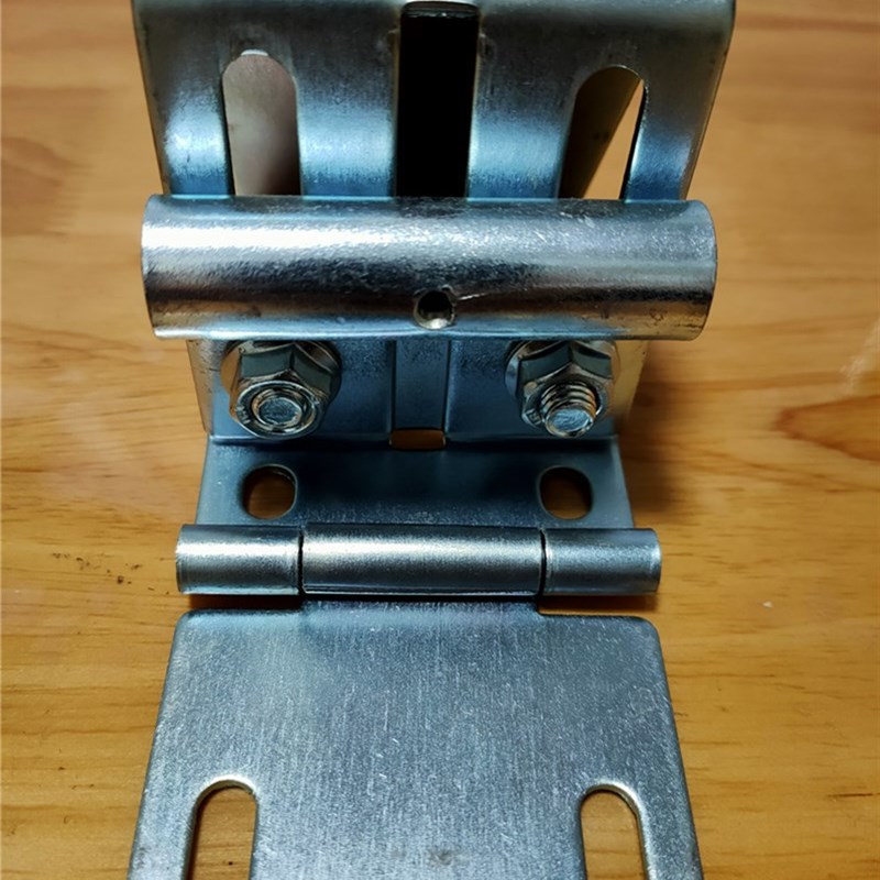 卷帘车库门工业门铰链合页滚轮支架滑升门防夹手铰链翻板门配件