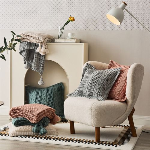 北欧简约抱枕被民宿家居沙发流苏搭毯车载休闲毯卧室床品组合靠垫