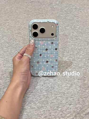 U2 冰蓝格纹草莓小熊星星适用苹果17promax手机壳iphone16pro保护套