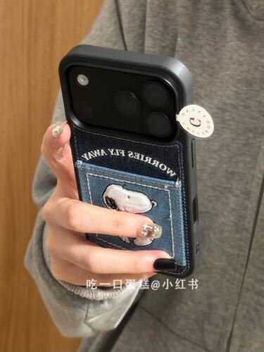 U2 蓝底牛仔口袋史努比适用18promax手机壳iphone1716保护套