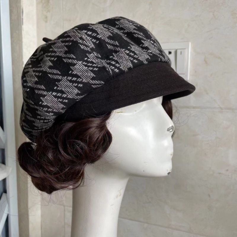 新款时尚假发一体女超短卷发假发逼真自然帽子带头发秋冬帽子发套