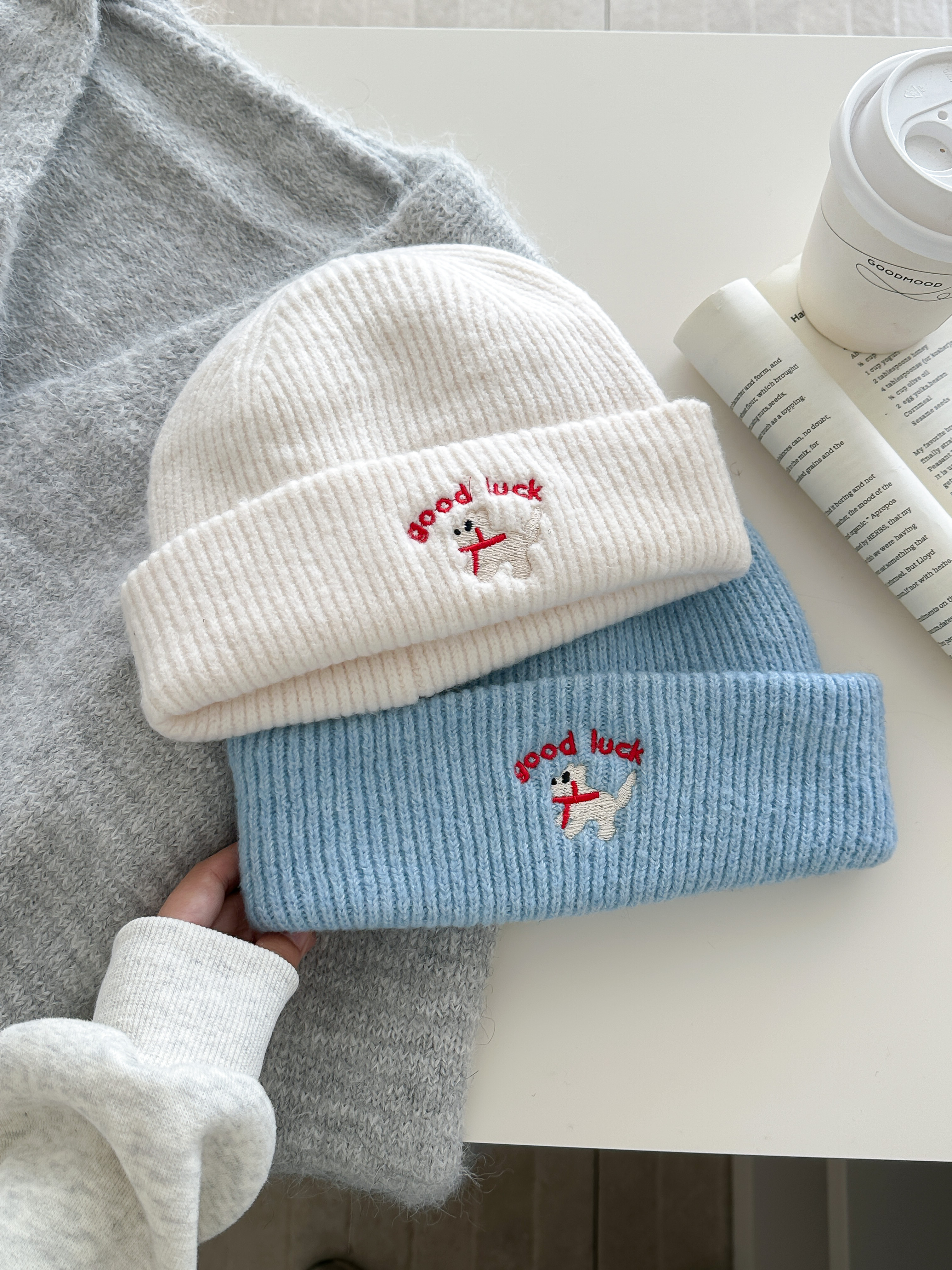 可爱小狗针织帽子女2025新款毛线帽显脸小秋冬季保暖包头冷帽百搭