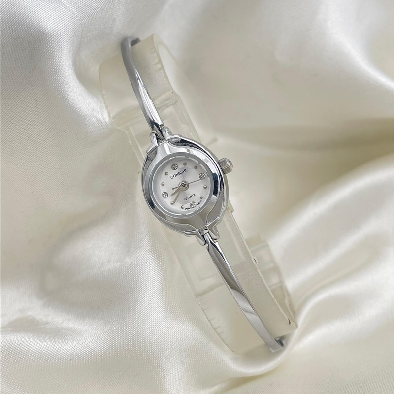 国货老牌超小巧迷你复古小金表半手镯圆形细手链手表女学生石英表