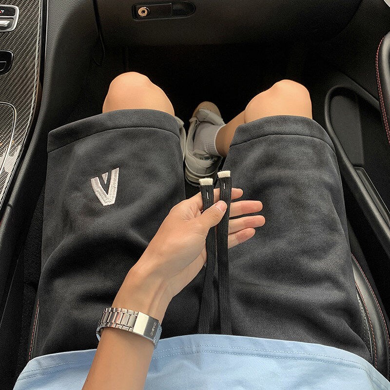 宽松大码透气短裤男夏季潮流高级休闲五分裤倒V设计感运动裤子薄