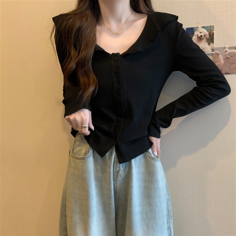大码女装遮肚子别致长袖打底衫女春秋胖妹妹显瘦小众短款上衣t恤