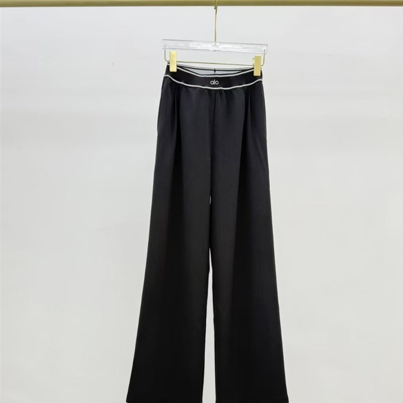 彤彤-字母弹力腰带速干神裤