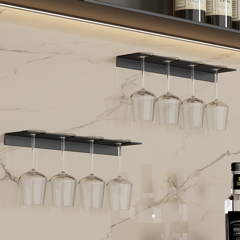 红酒杯架子倒挂置物架高脚杯收纳架轻奢2025新款免打孔酒杯放置架