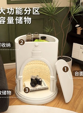 艺术城堡床头柜高级感卧室落地摆件床边储物柜带灯一体家居装饰品