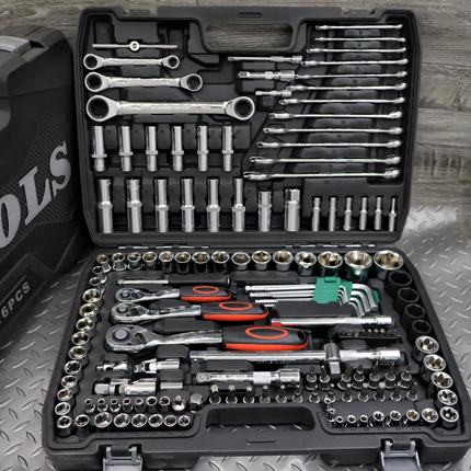 汽车维修工具套装机修工具快速扳手套筒组合随车工具大中小飞套装