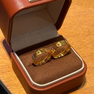 仿黄金戒指男女款素圈简约经典轻奢高级感4mm5mm一字指环情侣对戒