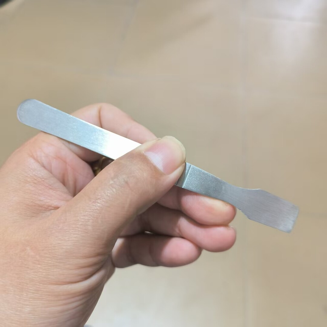 金属锡浆搅拌刮刀拆机撬壳焊接
