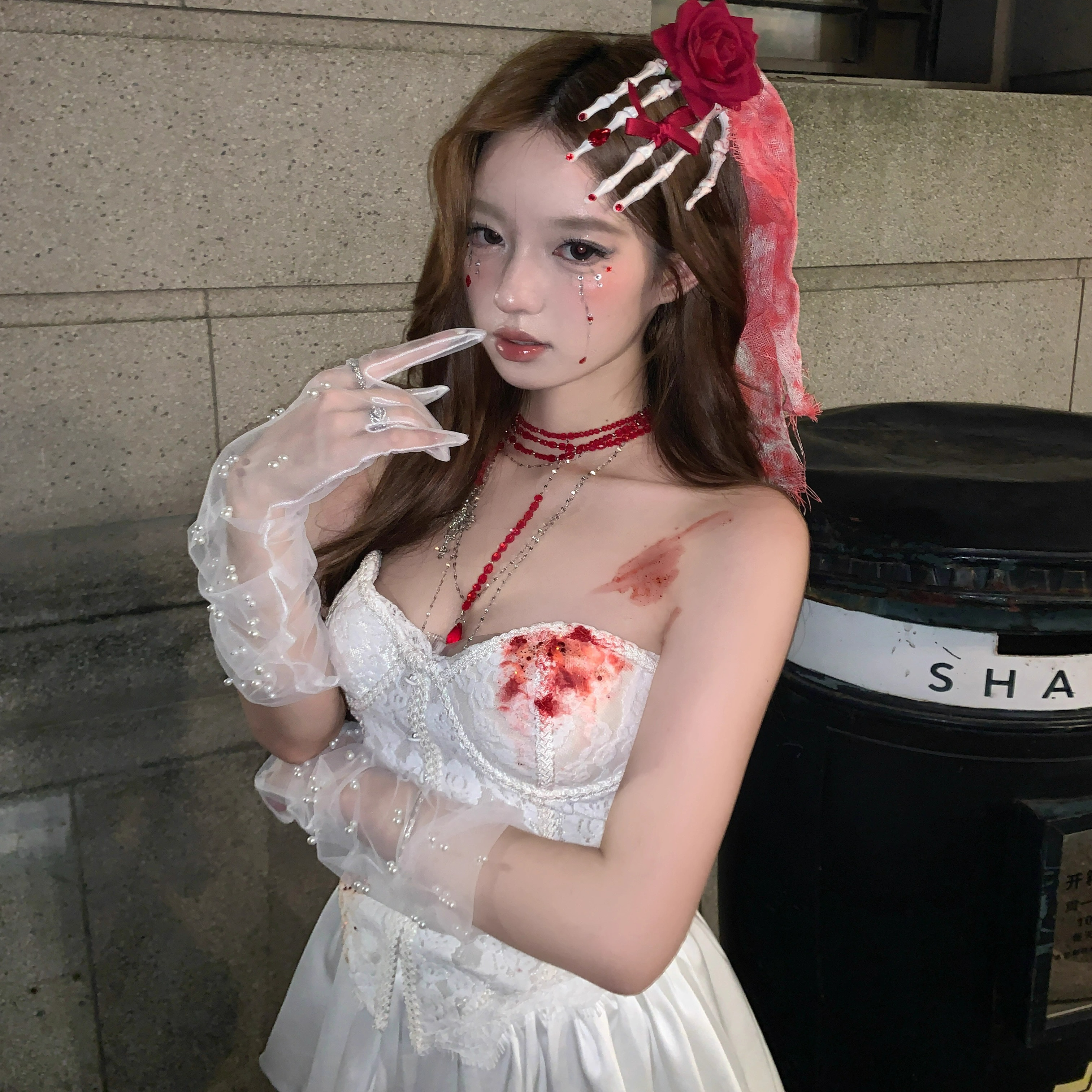 【蜜桃茶】魔女莉莉丝 万圣节玫瑰花骷髅爪发夹头饰搞怪装扮道具,饰品/流行首饰/时尚饰品新,发饰,淘宝优惠券,粉丝福利购,淘宝优惠卷