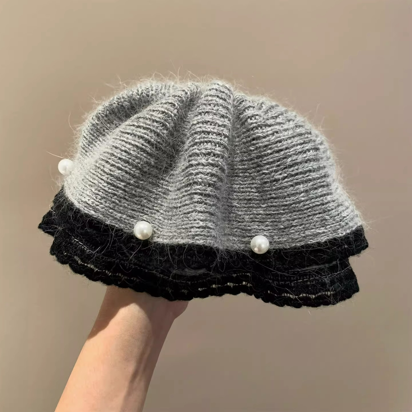 慵懒风羊毛针织珍珠抓夹女韩系气质百搭后脑勺盘发鲨鱼夹发夹头饰