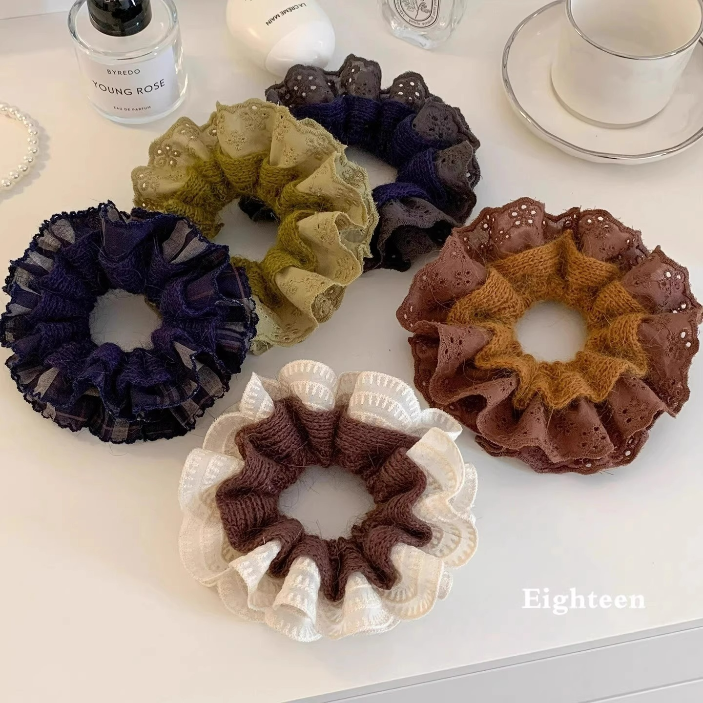 韩系藏青色蕾丝格子大肠发圈女慵懒风丸子头扎头发超大发饰头绳