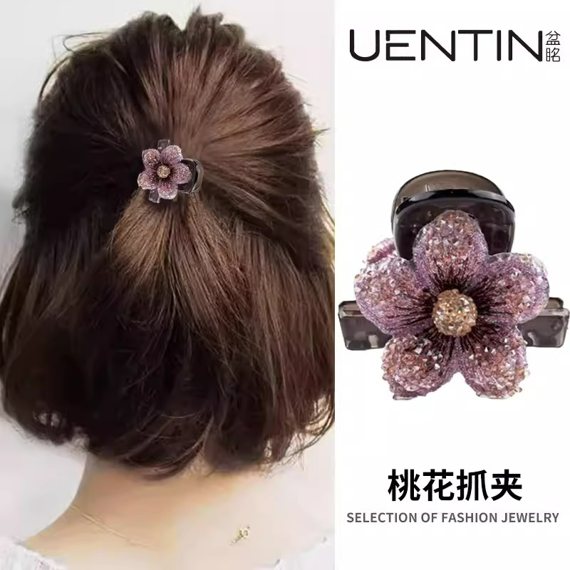 春季新款桃花鲨鱼夹短发百搭