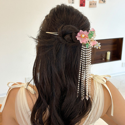 新中式花朵流苏珍珠发簪