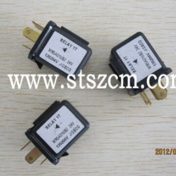 PC200-8驾驶室灯开关20Y-06-42121工程机械配件