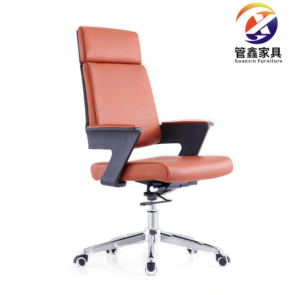 管鑫皮质会议椅高靠背舒适久坐办公椅棕色职员扶手转椅轻奢弓形电