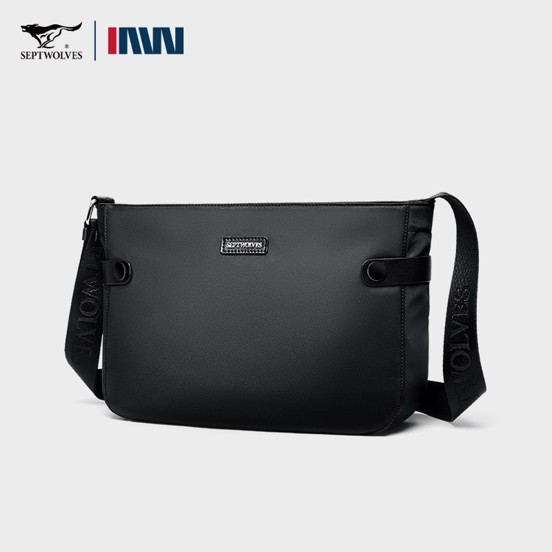 七匹狼大容量斜挎包男士2026新款单肩包商务休闲轻便挎包通勤背包