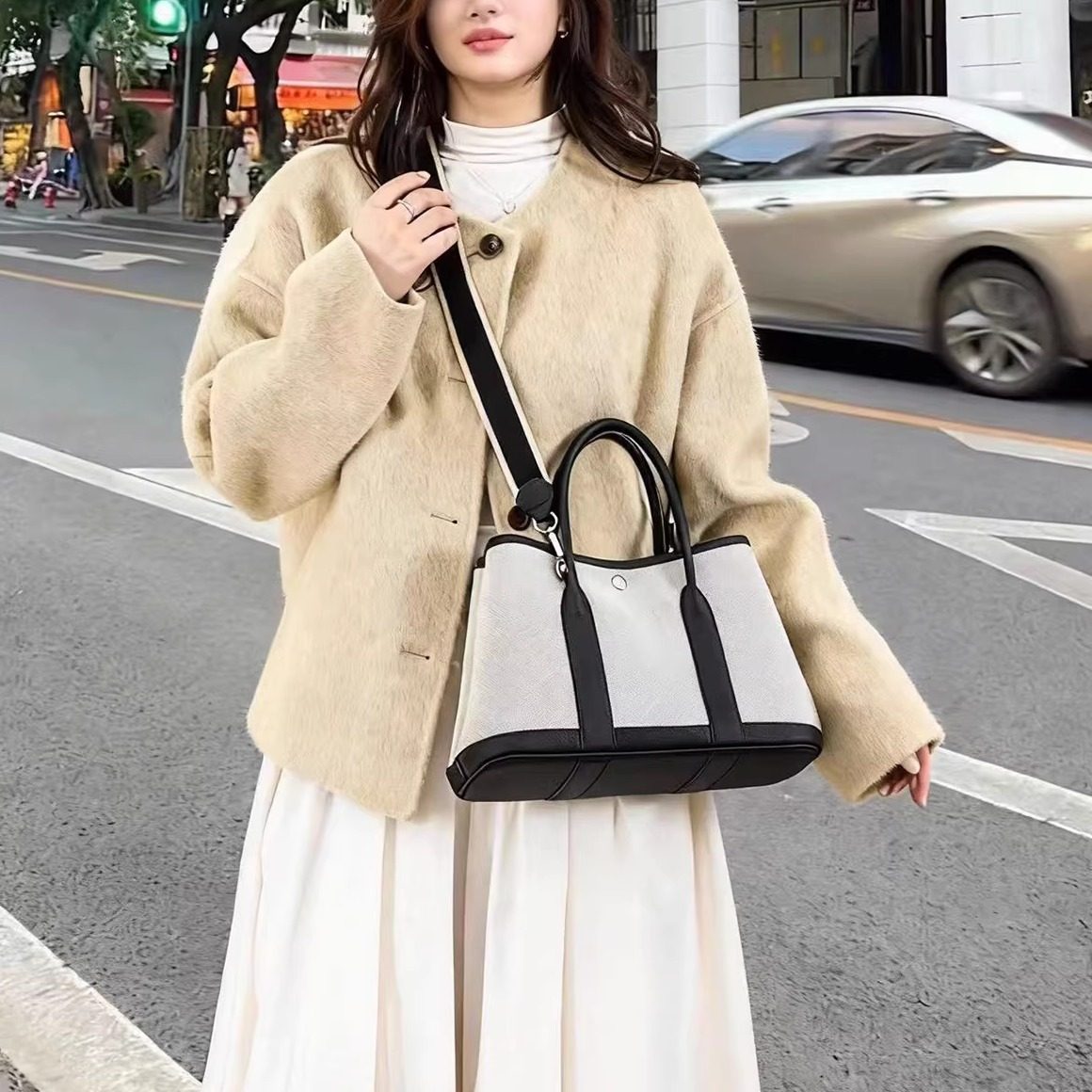 渡自轻奢头层牛皮通勤托特女包