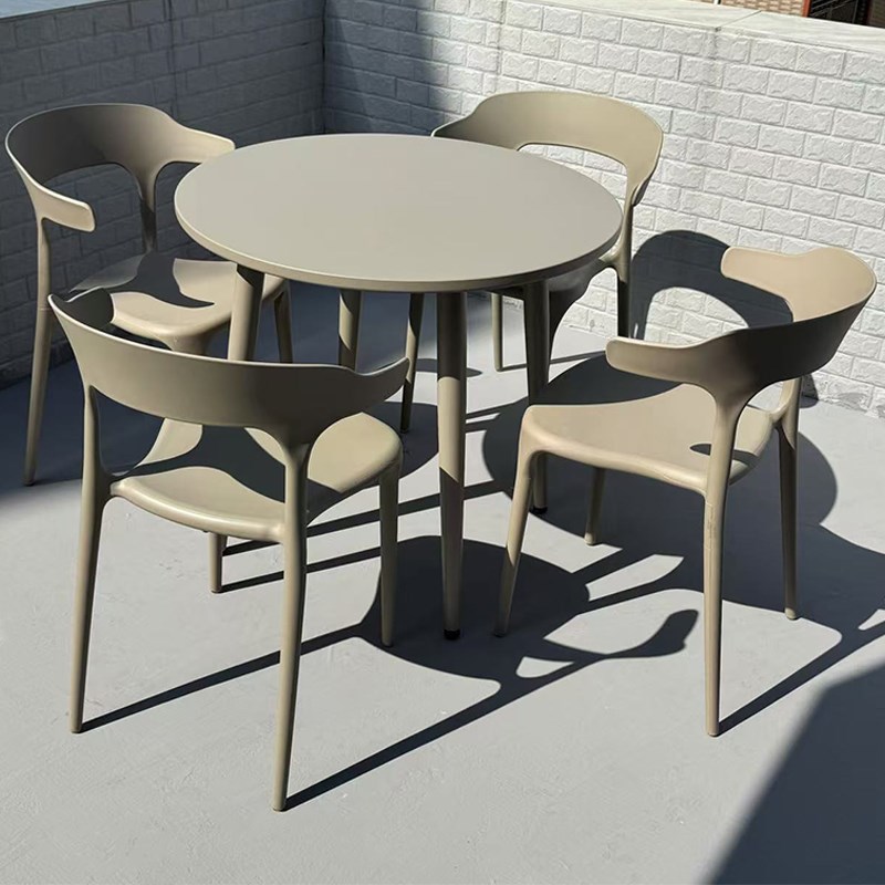 网红奶茶店桌椅组合塑料餐椅户外摆碳钢圆K桌阳台家用方桌休闲洽