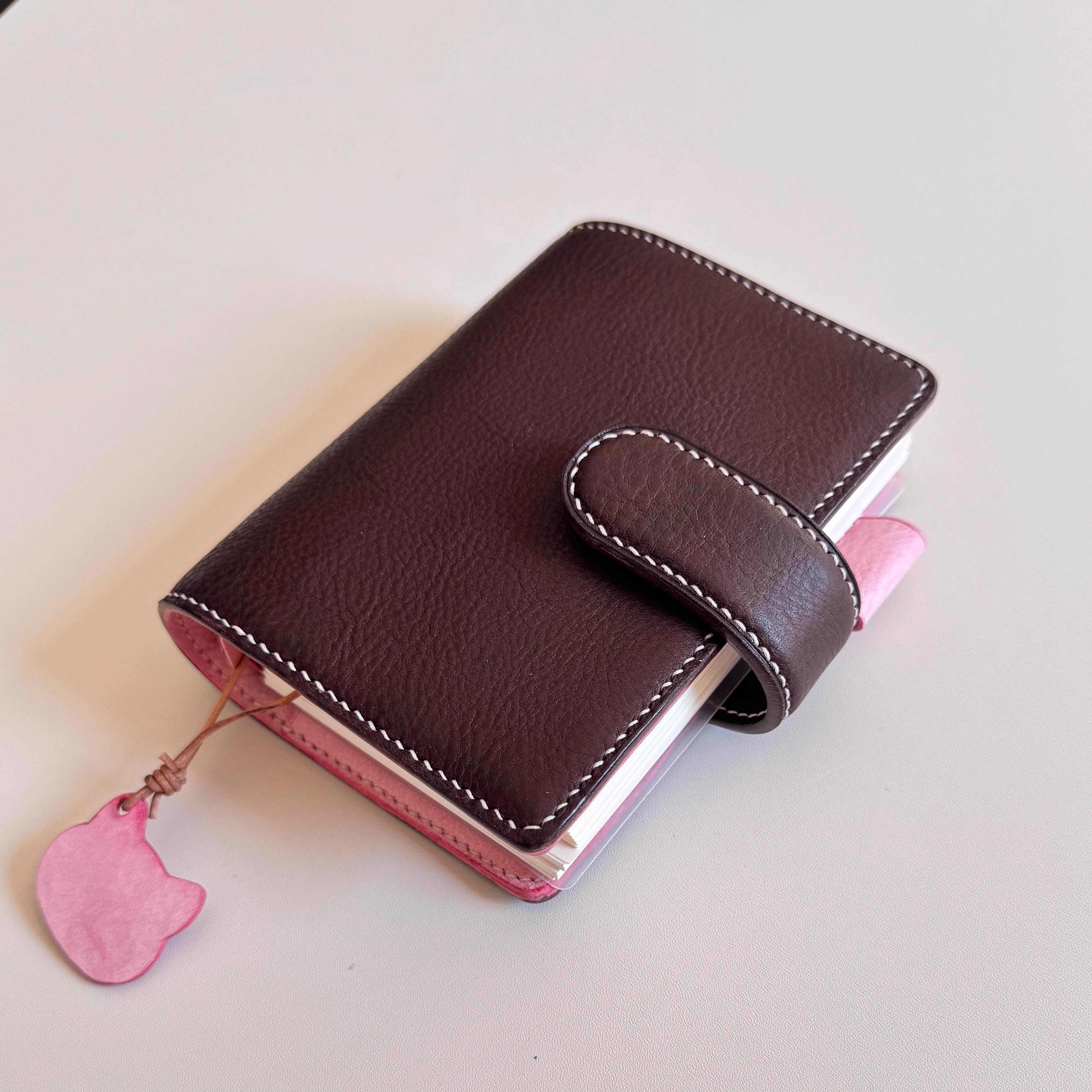 复古巧克力焦粉A7皮质手账本高颜值学生笔记本子可拆卸便携活页本