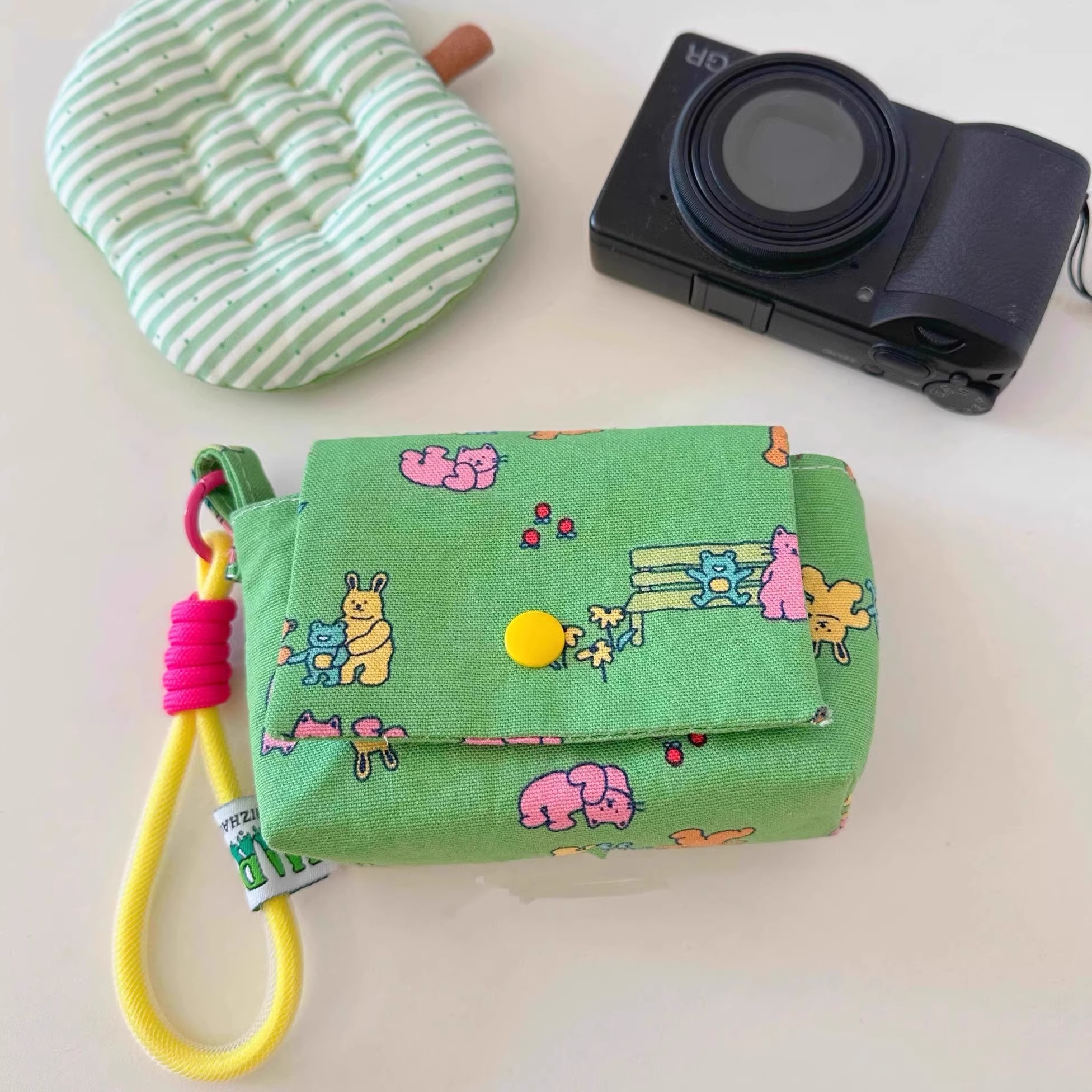 ins风可爱动物手工相机包