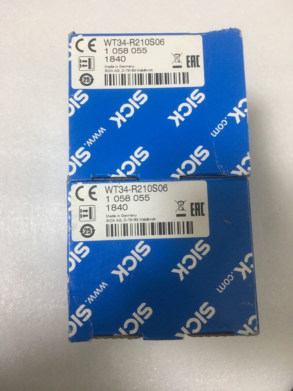 光电开关现货直销WT34-R210S06