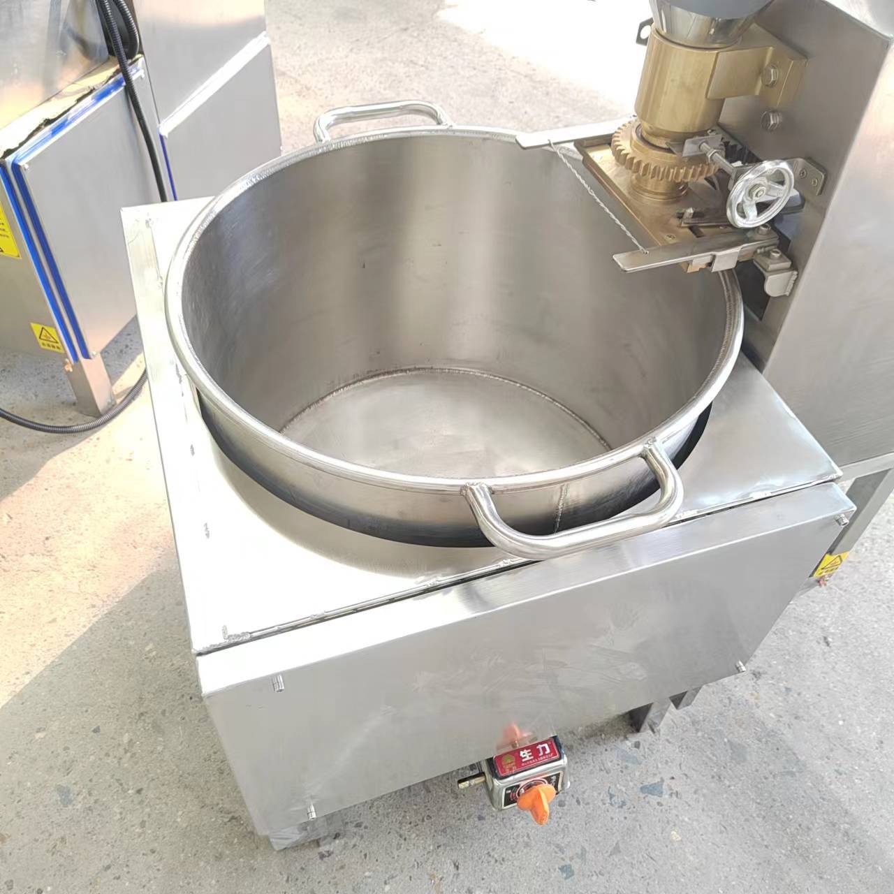小型餐厅使用肉丸机器 鹿肉丸子成型机 挤压肉丸机器 304材质