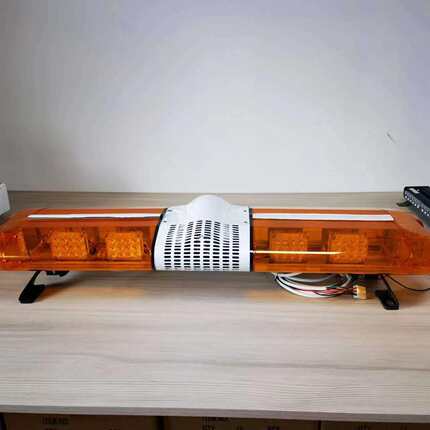 环卫车LED长排警示灯1米工程车洒水车警示灯电动汽车专用