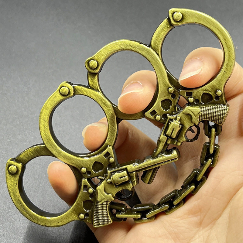 防身指虎双枪随身防卫用品女生