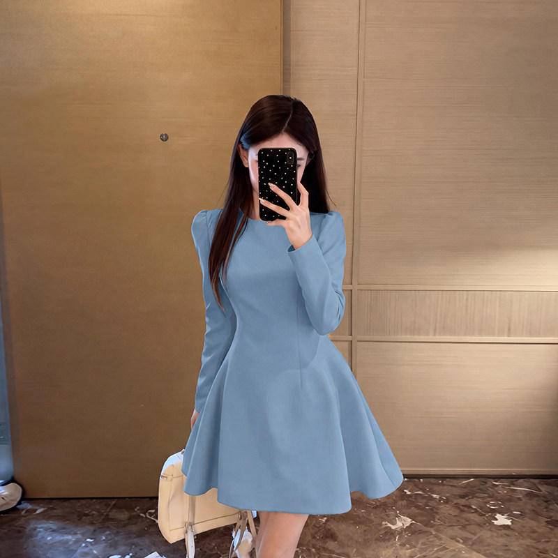 蓝色长袖连衣裙子女春秋冬季气质高级感小个子礼服裙收腰显瘦短裙