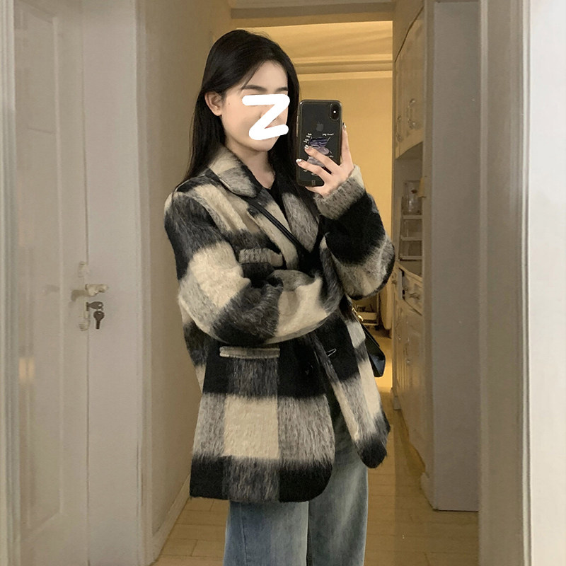 羽绒服内胆格子西装短款毛呢外套女小个子秋冬季加厚正肩呢子大衣