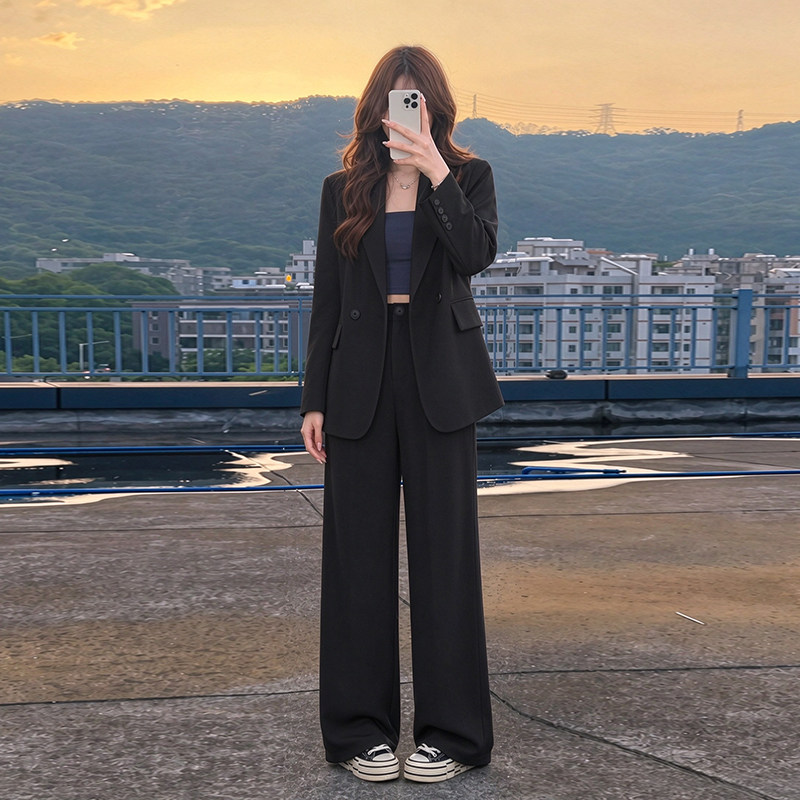 黑色西装外套女春秋2026新款小个子高级感两件套宽松休闲西服套装