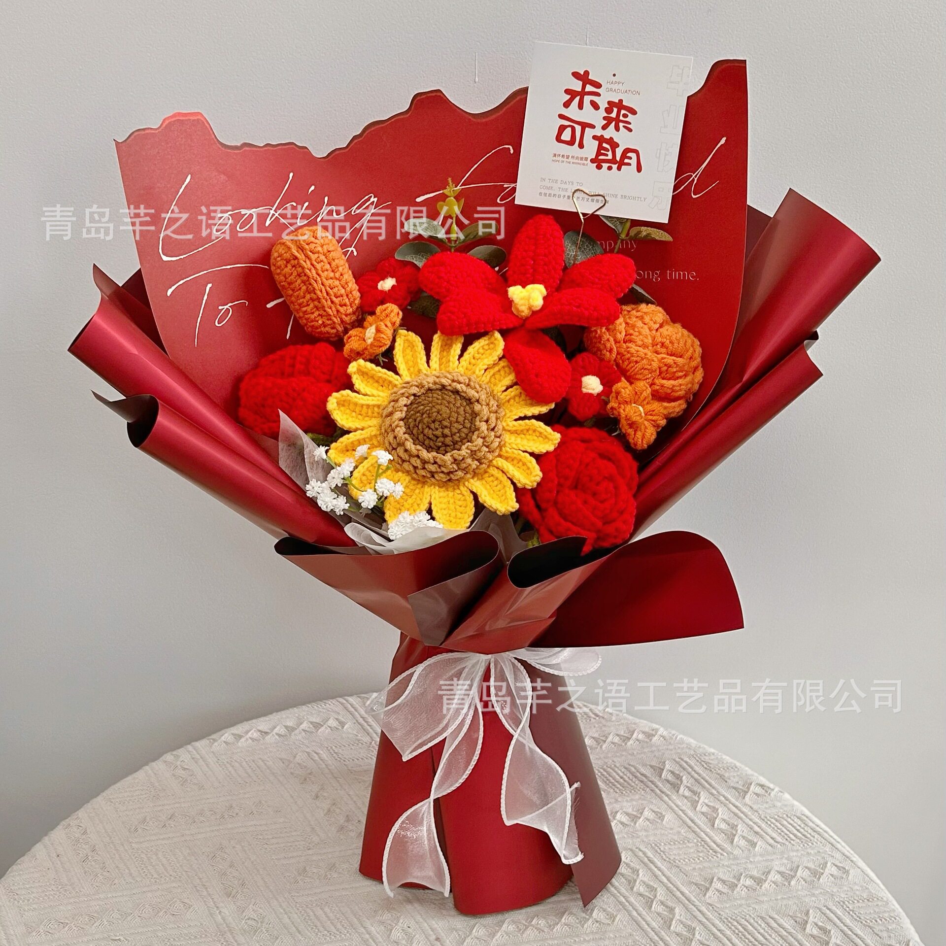 手工钩织向日葵毛线手捧花束成品