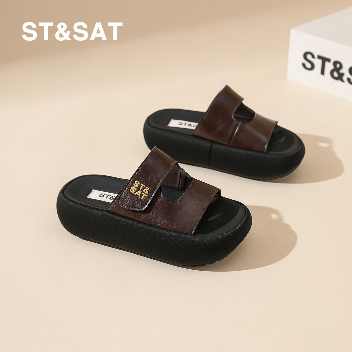 星期六厚底增高5CM女款魔术贴凉鞋夏季新款真皮踩屎感休闲沙滩鞋