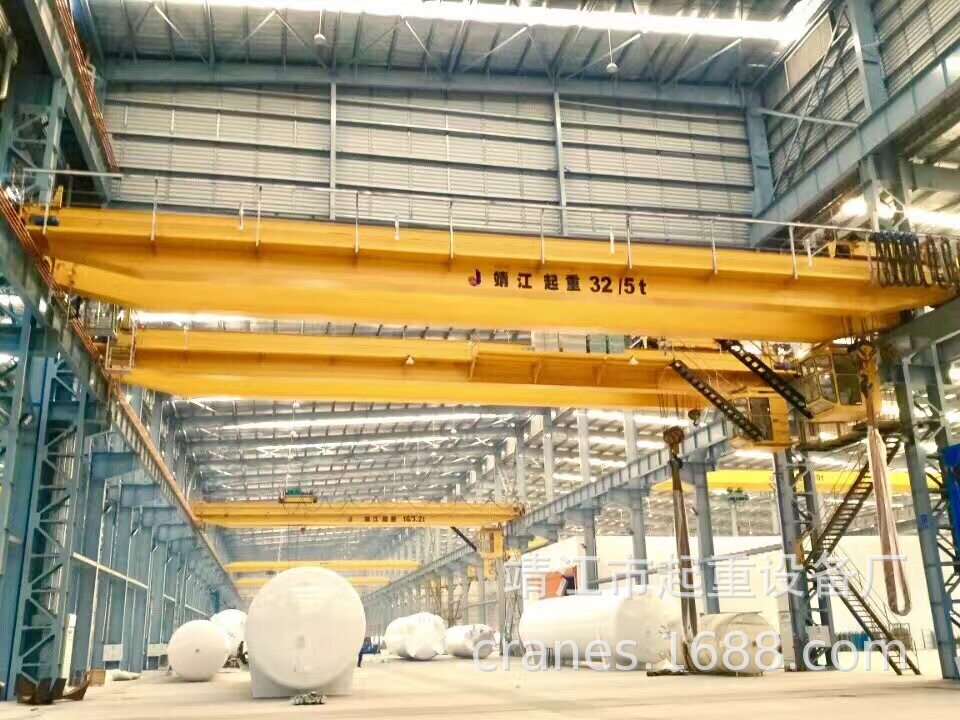 直销海口双梁行车QD型电动吊钩桥式起重机5t10t30t50t