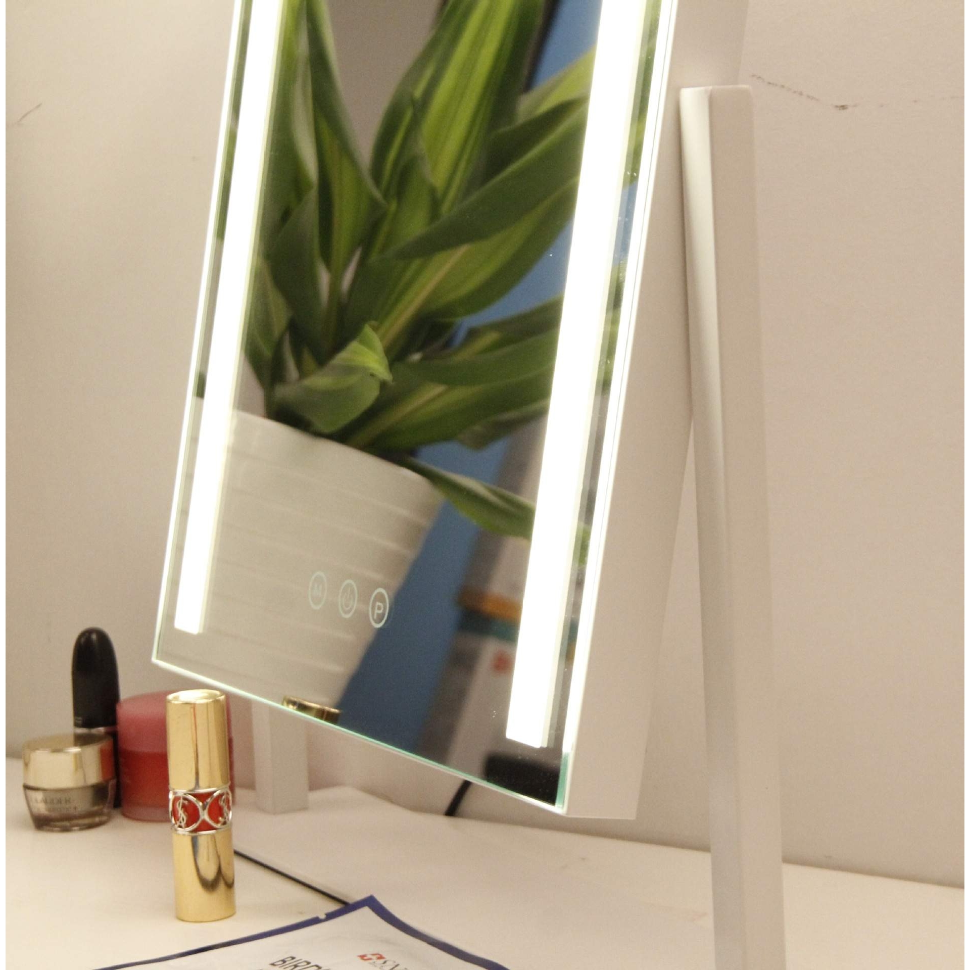 led化妆镜台式白色大号智能带灯桌面旋转补光美妆网红金属梳妆镜