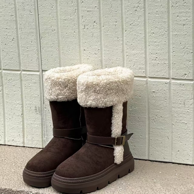 艾模儿25冬季毛绒雪地靴加绒加厚女厚底羊羔毛保暖防滑东北大棉鞋