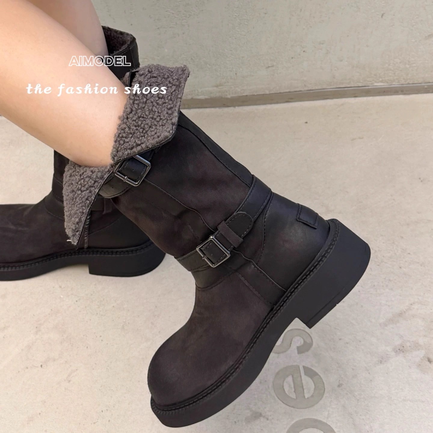 艾模儿一脚蹬设计防滑厚底雪地靴25冬新款女鞋保暖时尚百搭韩版